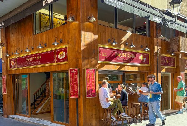 Mercado Central de Valencia. Esquinita Mía.